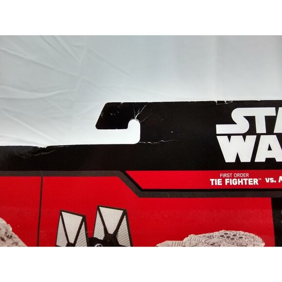 Hot Wheels Star Wars TFA Tie Fighter vs. Millennium Falcon Die-Cast - Picture 4 of 7